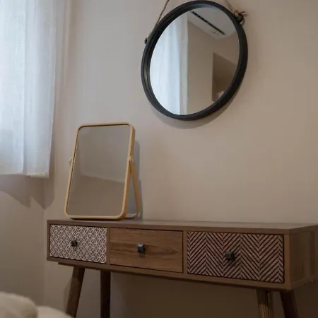 Grandma's House * Spartokhórion