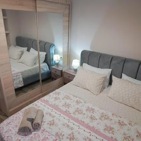 度假居 Grandma's House